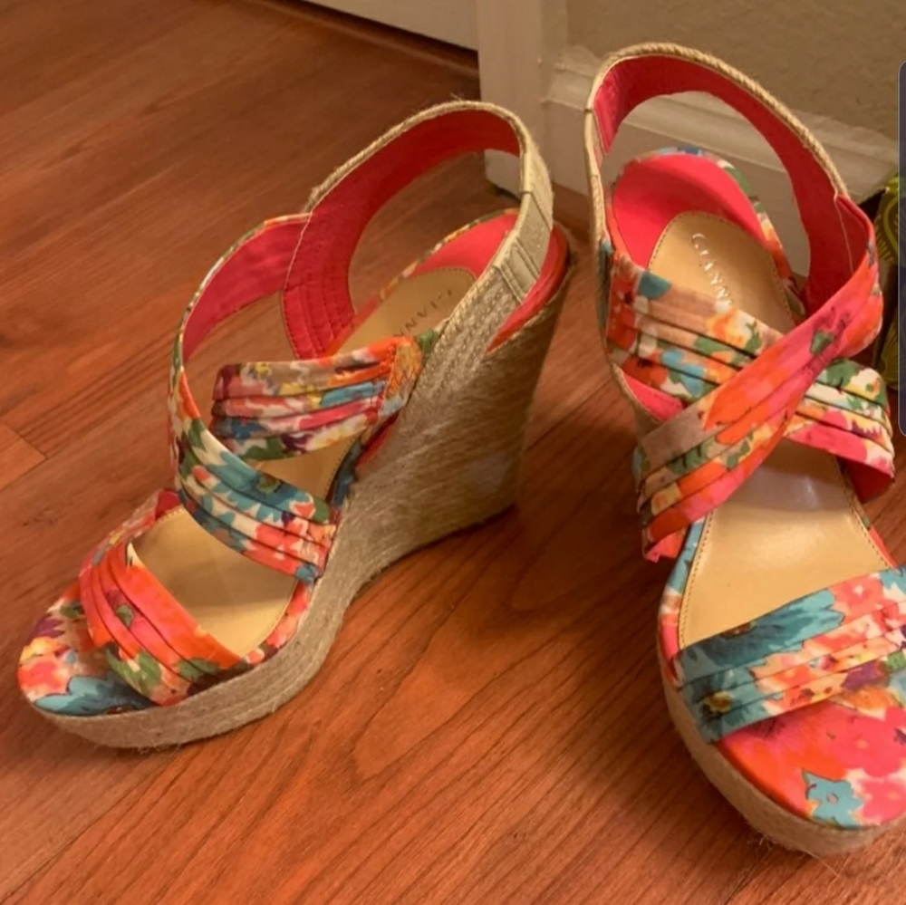 Gianni Bini 10 sandals